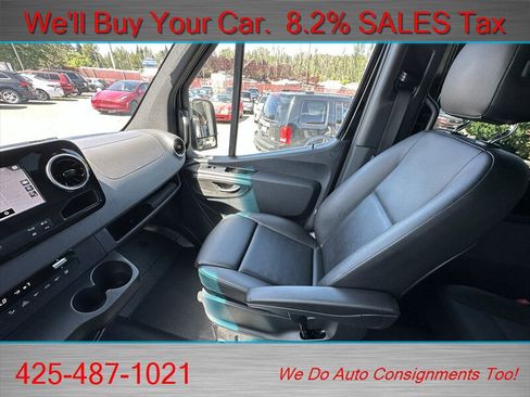 Used 2024 Mercedes-Benz Sprinter 2500 image 15