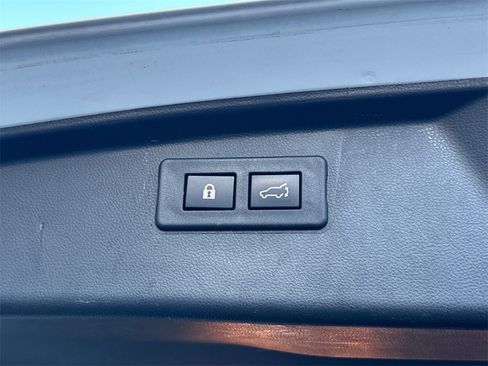 Used 2022 Subaru Outback Wilderness image 8