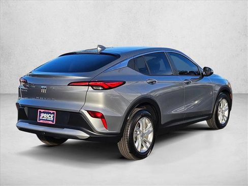 Certified 2024 Buick Envista Preferred w/ Convenience I Package image 5