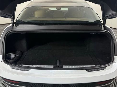 Used 2022 Lucid Air Grand Touring image 18
