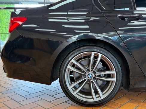 Used 2016 BMW 750i xDrive AWD/4WD image 15