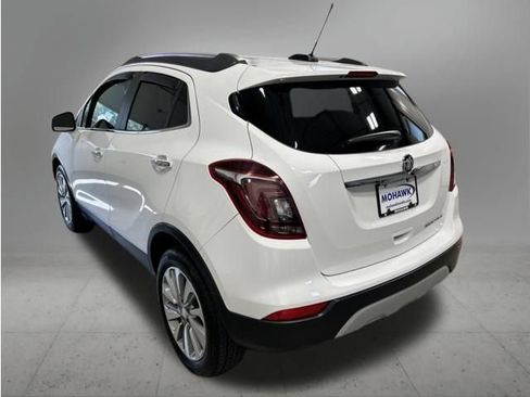 Used 2019 Buick Encore Preferred FWD image 3