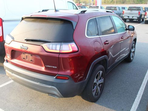 Used 2019 Jeep Cherokee Limited image 6