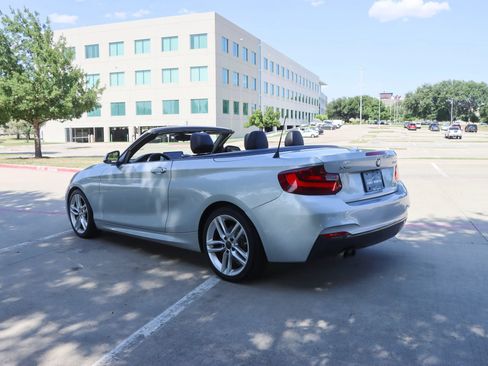 Used 2016 BMW 228i xDrive Convertible w/ M Sport Package AWD/4WD image 5