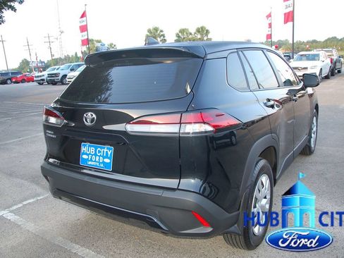 Used 2026 Toyota Corolla Cross L FWD image 5