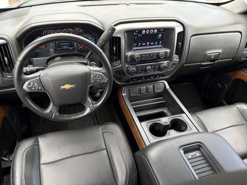 Used 2017 Chevrolet Silverado 1500 LTZ w/ Sport Package AWD/4WD image 13
