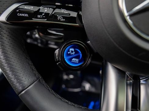 New 2025 Mercedes-Benz GLA 35 AMG GLA 35 AMG image 25