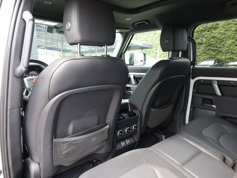 Used 2023 Land Rover Defender 110 X-Dynamic SE AWD/4WD image 19