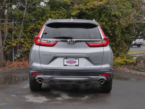 Used 2018 Honda CR-V Touring image 6