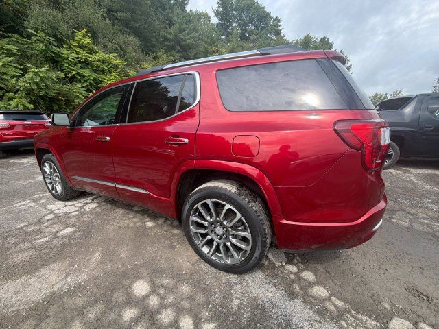 Used 2023 GMC Acadia Denali w/ Denali Technology Package AWD/4WD image 3