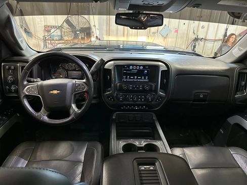 Used 2018 Chevrolet Silverado 2500 LTZ w/ Duramax Plus Package AWD/4WD image 18