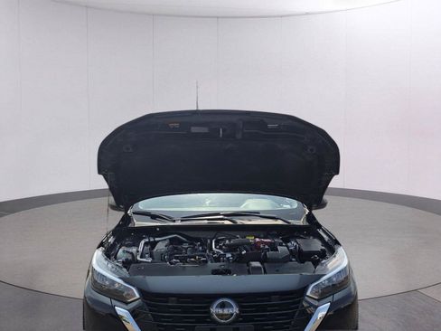 Used 2025 Nissan Sentra SV FWD image 29