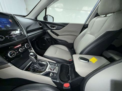 Used 2019 Subaru Forester Limited AWD/4WD image 22