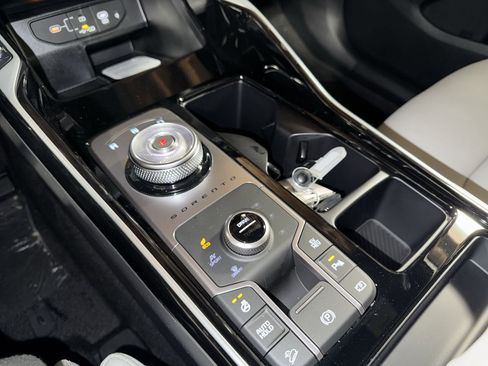New 2026 Kia Sorento SX Prestige image 25