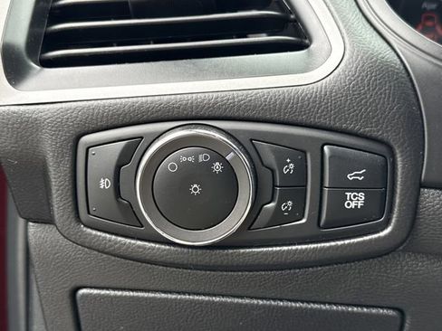 Used 2024 Ford Edge ST-Line image 30