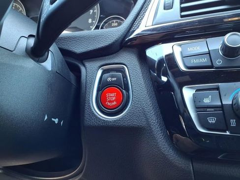 Used 2018 BMW M4 Coupe RWD image 13