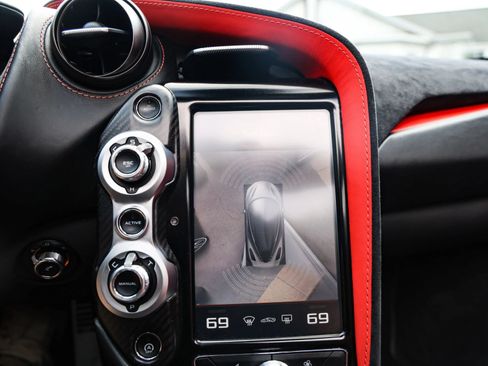 Used 2020 McLaren 720S Spider RWD image 42