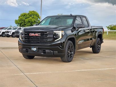 New 2026 GMC Sierra 1500 Pro w/ Graphite Edition