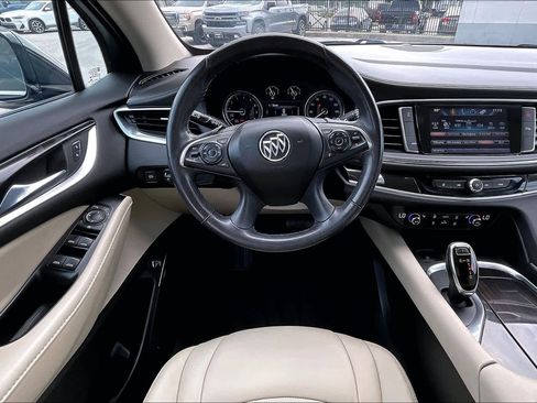 Used 2019 Buick Enclave Essence w/ Trailering Package, 5000 lbs. FWD image 6