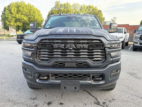 Used 2026 RAM 2500 Big Horn AWD/4WD image 3