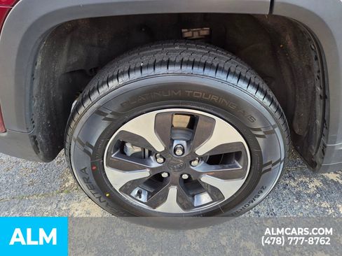 Used 2024 Jeep Grand Cherokee Limited 4xe image 16