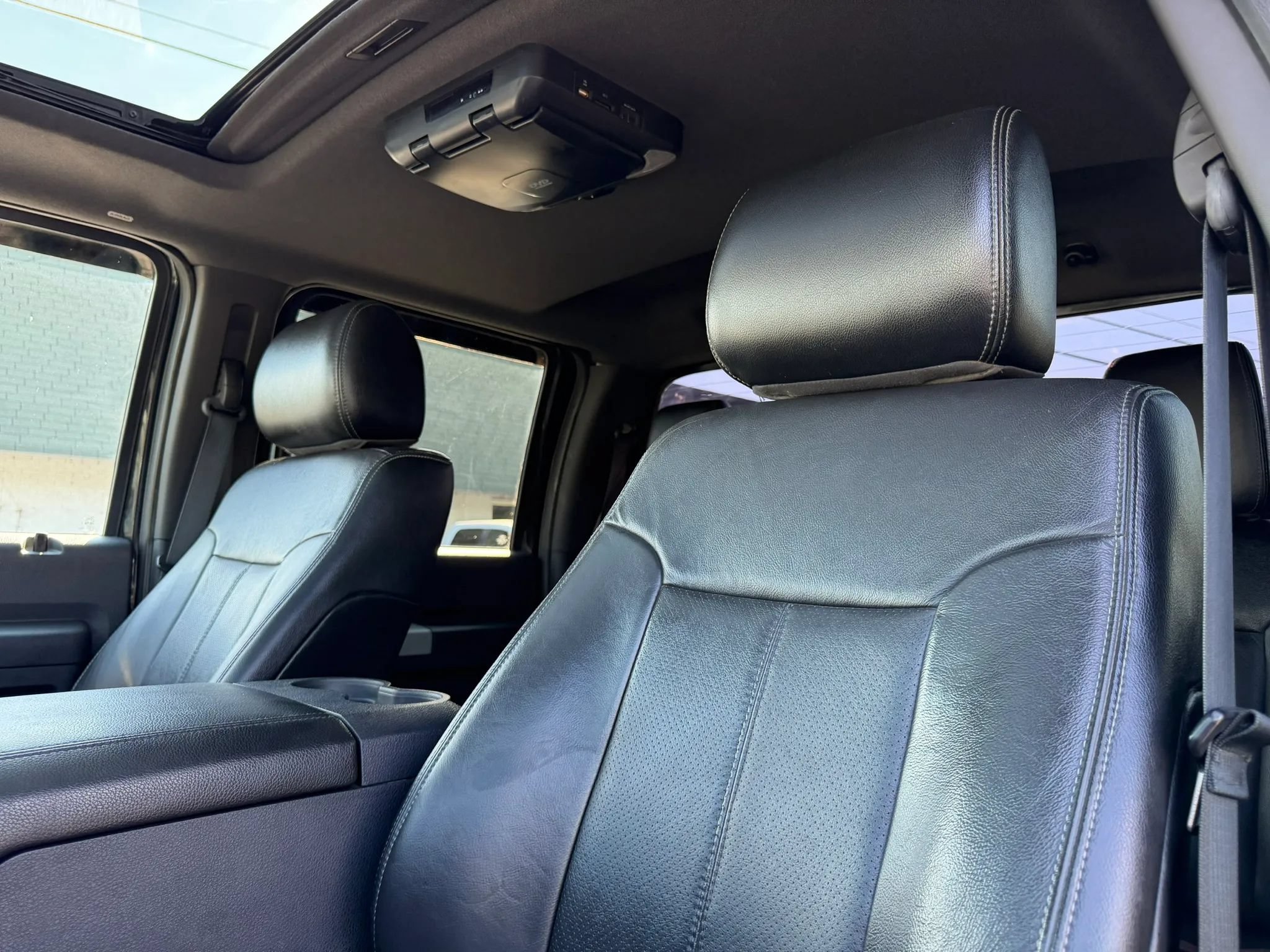 Used 2013 Ford F450 Lariat w/ Lariat Ultimate Pkg AWD/4WD image 16