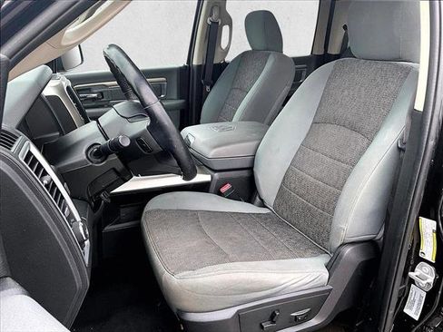 Used 2017 RAM 1500 Big Horn image 24