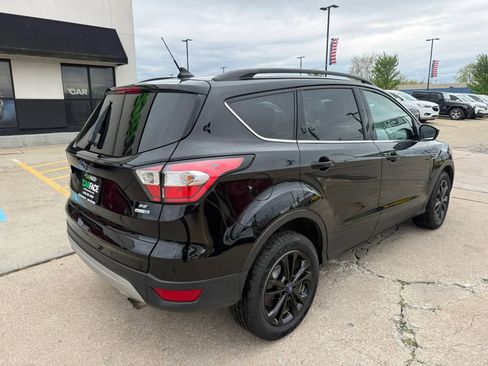 Used 2018 Ford Escape SE w/ SE Sync 3 Package AWD/4WD image 15