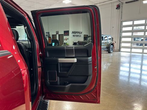 Used 2018 Ford F150 Lariat w/ Equipment Group 502A Luxury image 42