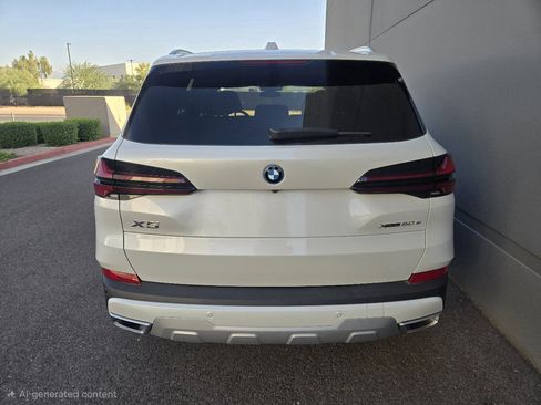 Used 2026 BMW X5 xDrive50e w/ Climate Comfort Package image 9