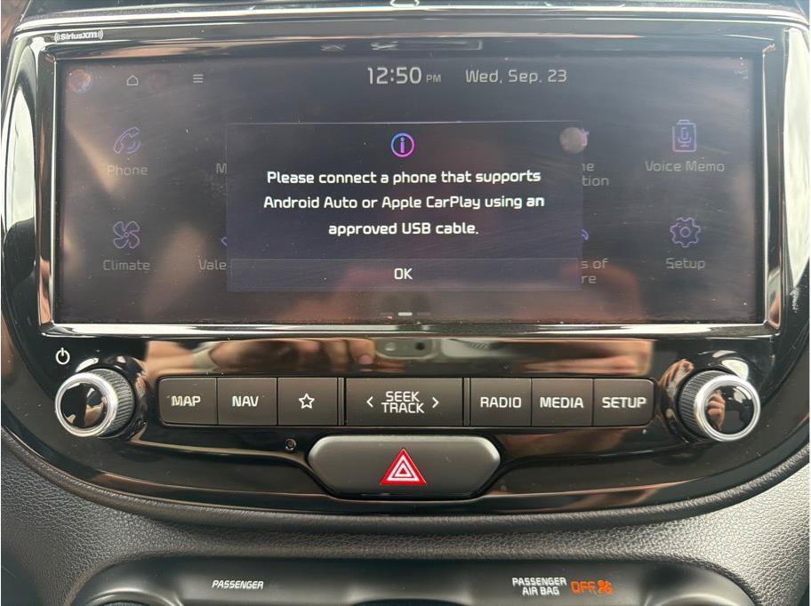 Used 2022 Kia Soul EX FWD image 22