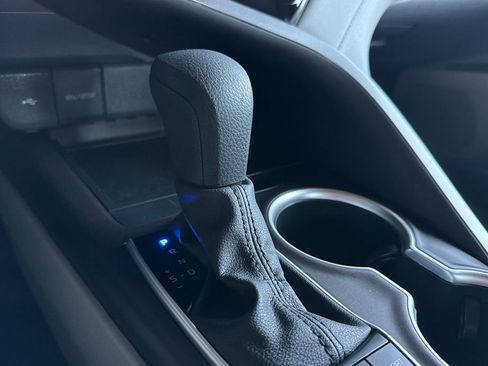 Used 2024 Toyota Camry LE w/ Convenience Package image 19