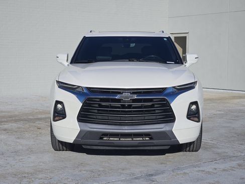 Used 2020 Chevrolet Blazer Premier w/ Driver Confidence II Package image 3
