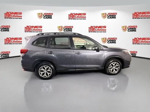 Certified 2023 Subaru Forester Premium AWD/4WD image 18