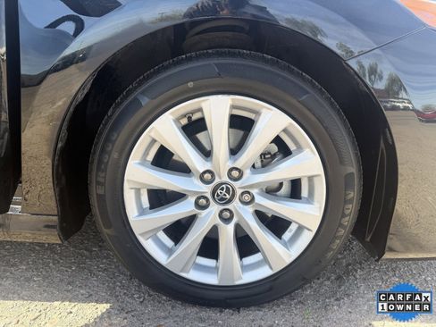 Used 2018 Toyota Camry LE w/ Protection Package (Q2) image 9