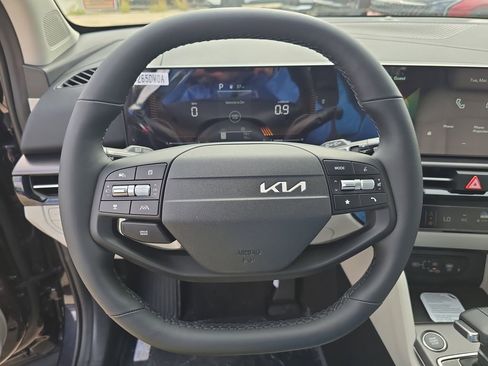 New 2026 Kia Sportage EX image 29