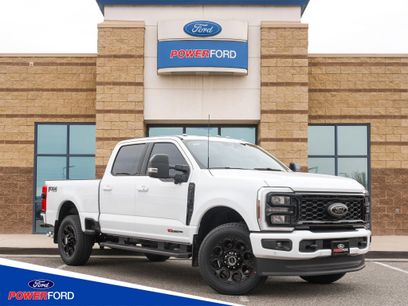 New 2026 Ford F350 Lariat w/ Black Appearance Package