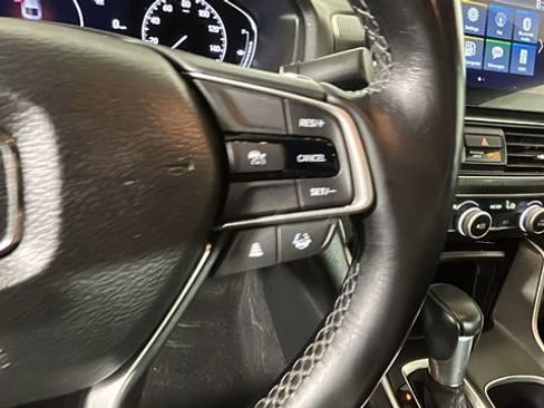 Used 2022 Honda Accord Sport image 17