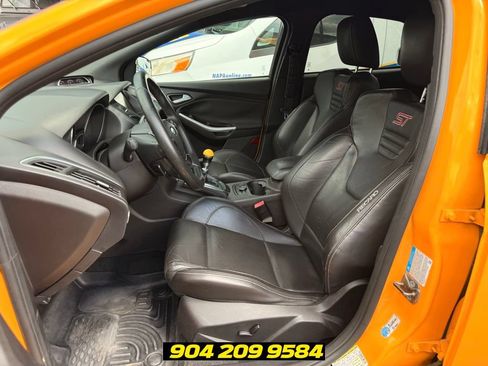 Used 2013 Ford Focus ST FWD image 22