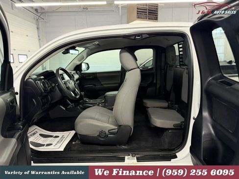 Used 2022 Toyota Tacoma SR w/ SR Convenience Package AWD/4WD image 27