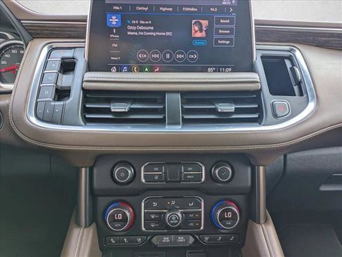 Used 2021 Chevrolet Tahoe High Country RWD image 14