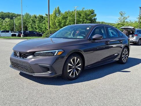 Used 2024 Honda Civic EX-L image 3