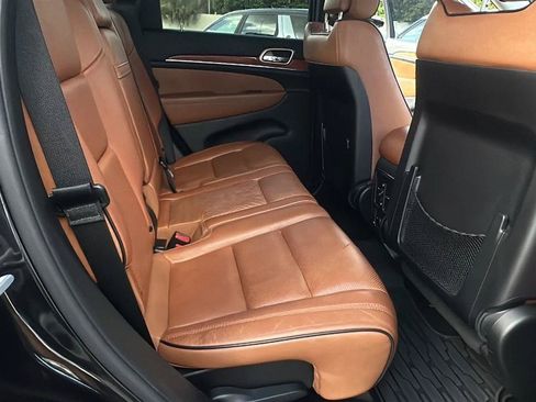 Used 2012 Jeep Grand Cherokee Overland AWD/4WD image 42