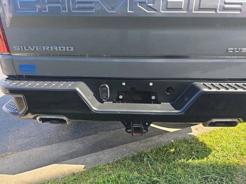 Used 2021 Chevrolet Silverado 1500 Custom Trail Boss image 16