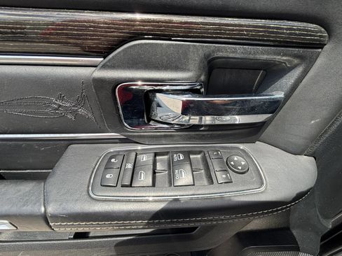 Used 2017 RAM 1500 Limited AWD/4WD image 21