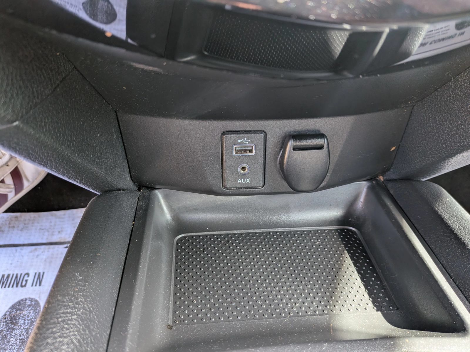 Used 2017 Nissan Rogue SV AWD/4WD image 50