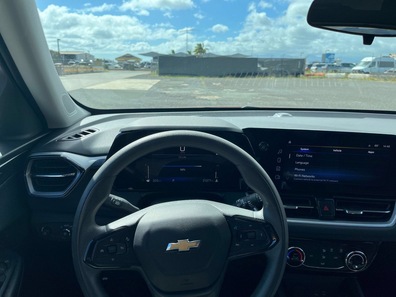 Used 2025 Chevrolet TrailBlazer LT FWD image 28