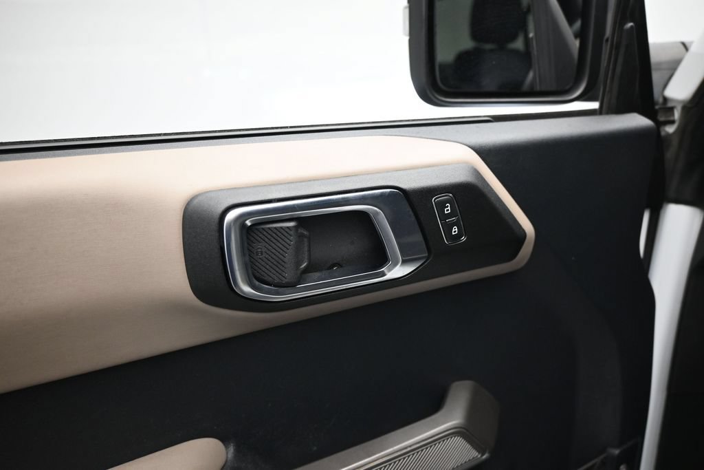 Used 2022 Ford Bronco Wildtrak AWD/4WD image 11