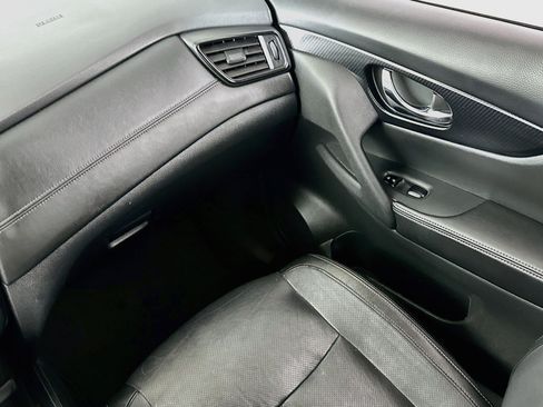 Used 2019 Nissan Rogue SL AWD/4WD image 21