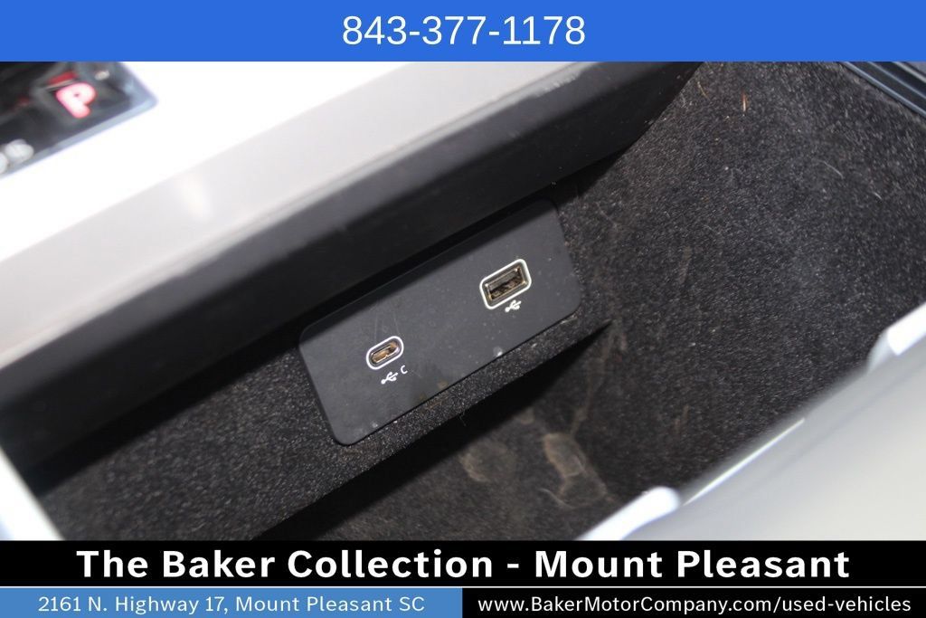 Used 2024 Land Rover Range Rover SE AWD/4WD image 22